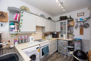 Kitchen- click for photo gallery